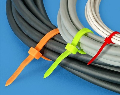 Стяжки нейлоновые 7.6x400мм хомуты 50шт.черные