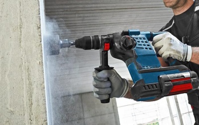 Коронка по бетону SDS Plus 100мм в сборе с державкой